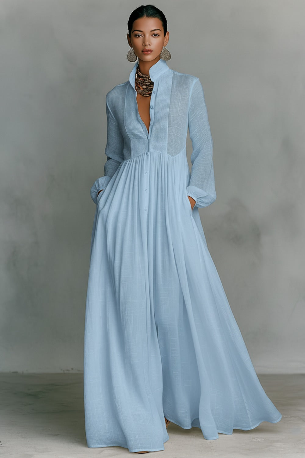 ROBE MAXI MINIMALISTE EN COTON ET LIN AVEC PATCHWORK, COL MONTANT ET MANCHES LONGUES