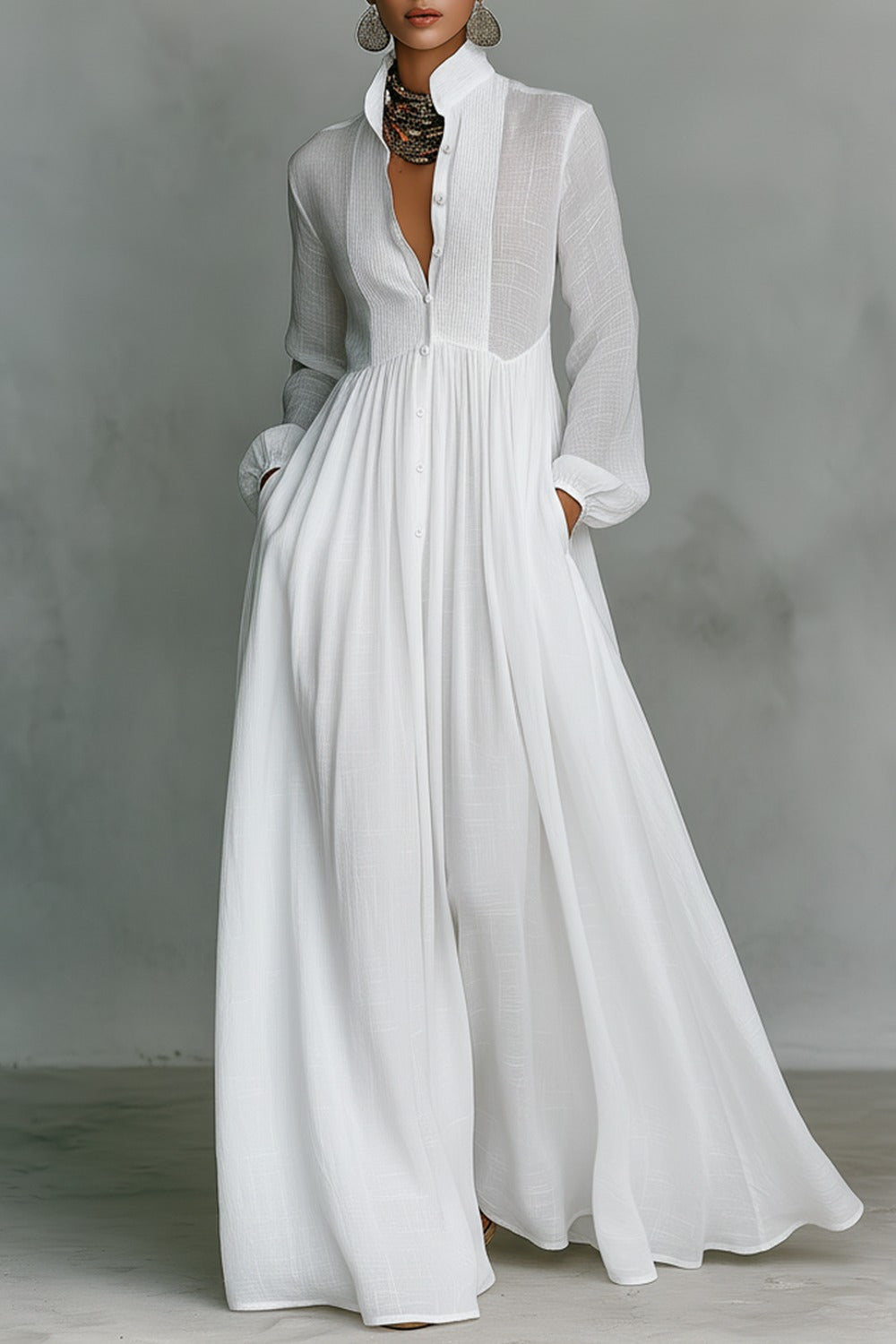 ROBE MAXI MINIMALISTE EN COTON ET LIN AVEC PATCHWORK, COL MONTANT ET MANCHES LONGUES
